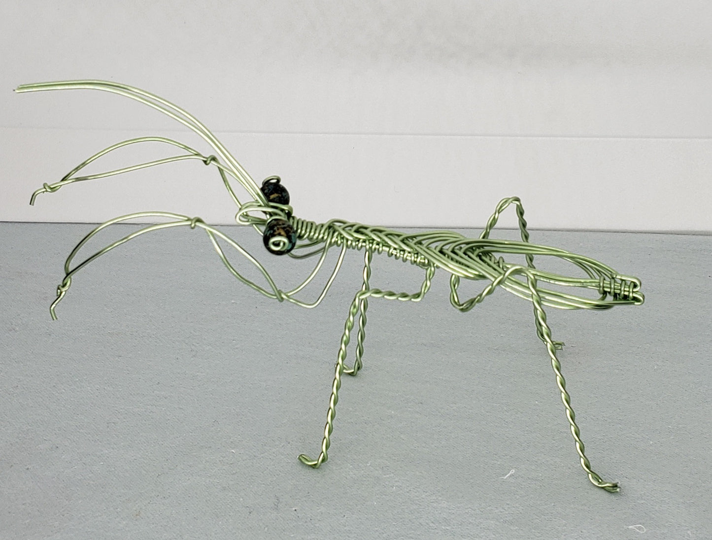 Praying Mantis - Medium - Green