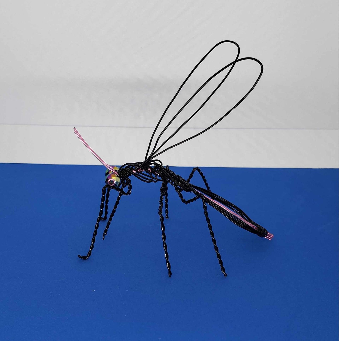 Mosquito - Black/Pink